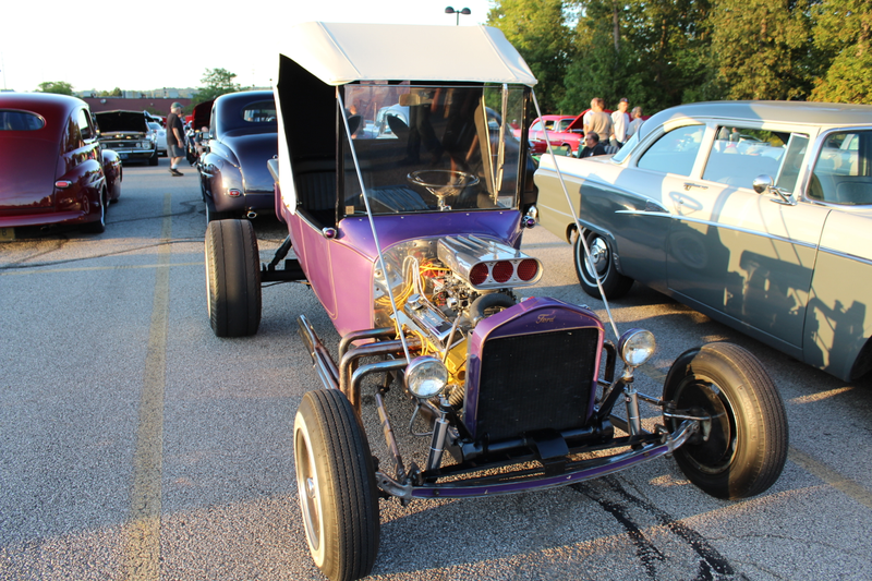 Illustration for article titled Solon, Ohio Tuesday Night Cruise-in photo dumpÂ